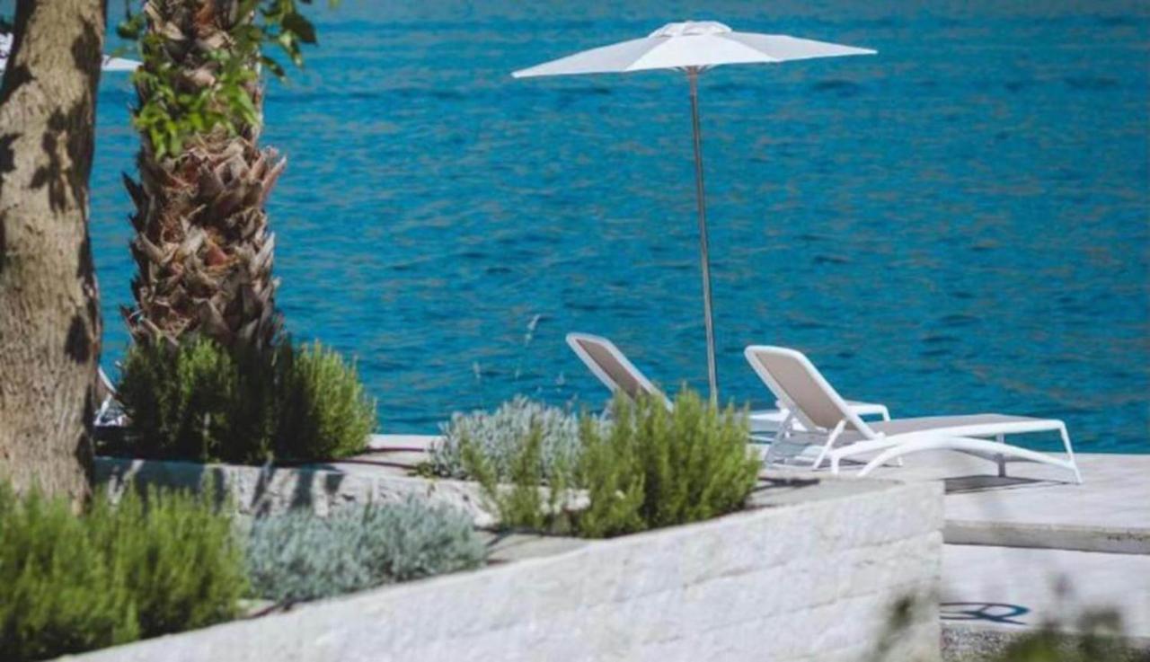 Amazing Sea View Guest House Adriatica Kotor Bagian luar foto
