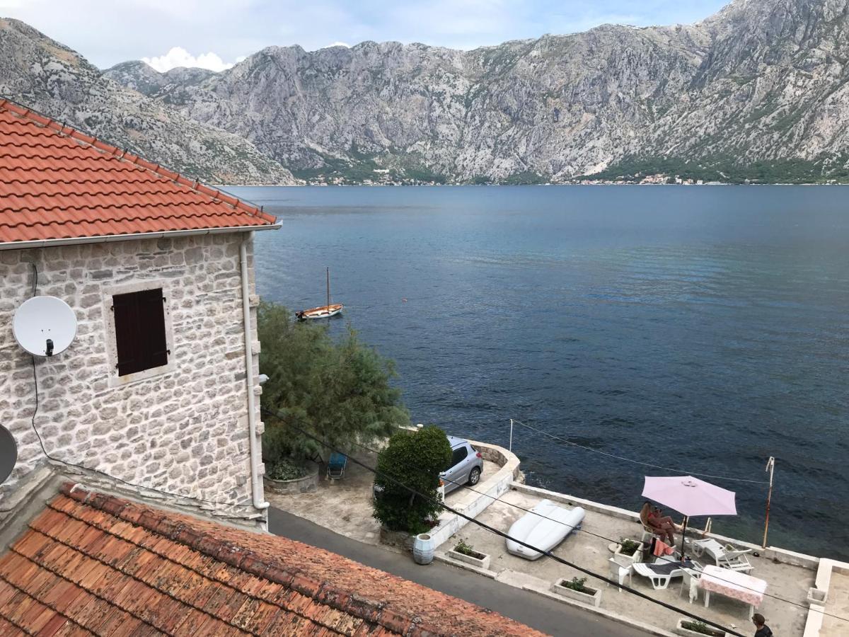 Amazing Sea View Guest House Adriatica Kotor Bagian luar foto